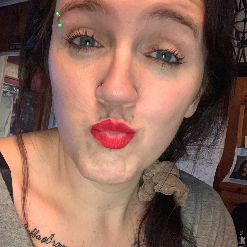 Meet your Posher, Betsy l